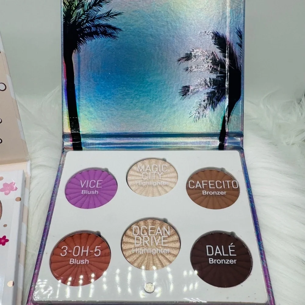 The Face Palette Bundle: Ofra Cosmetics & Beauty Bakerie
